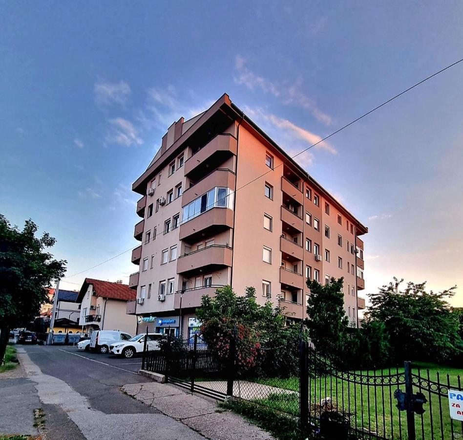 Ferienwohnung Apartman Moskva Bijeljina Exterior foto